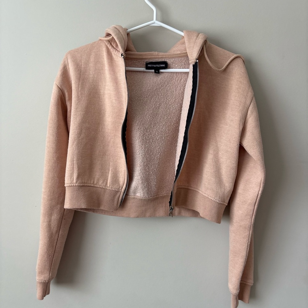 PrettyLittleThing Tan Cropped Jacket with Hood